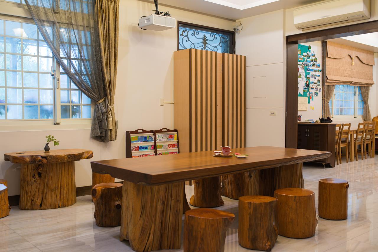 Green Park Homestay Luodong Exterior foto